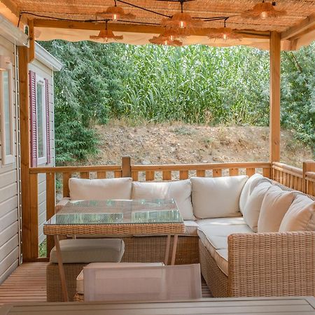 Mobil Home Les Pieds Dans L'Eau Canet-en-Roussillon Bagian luar foto